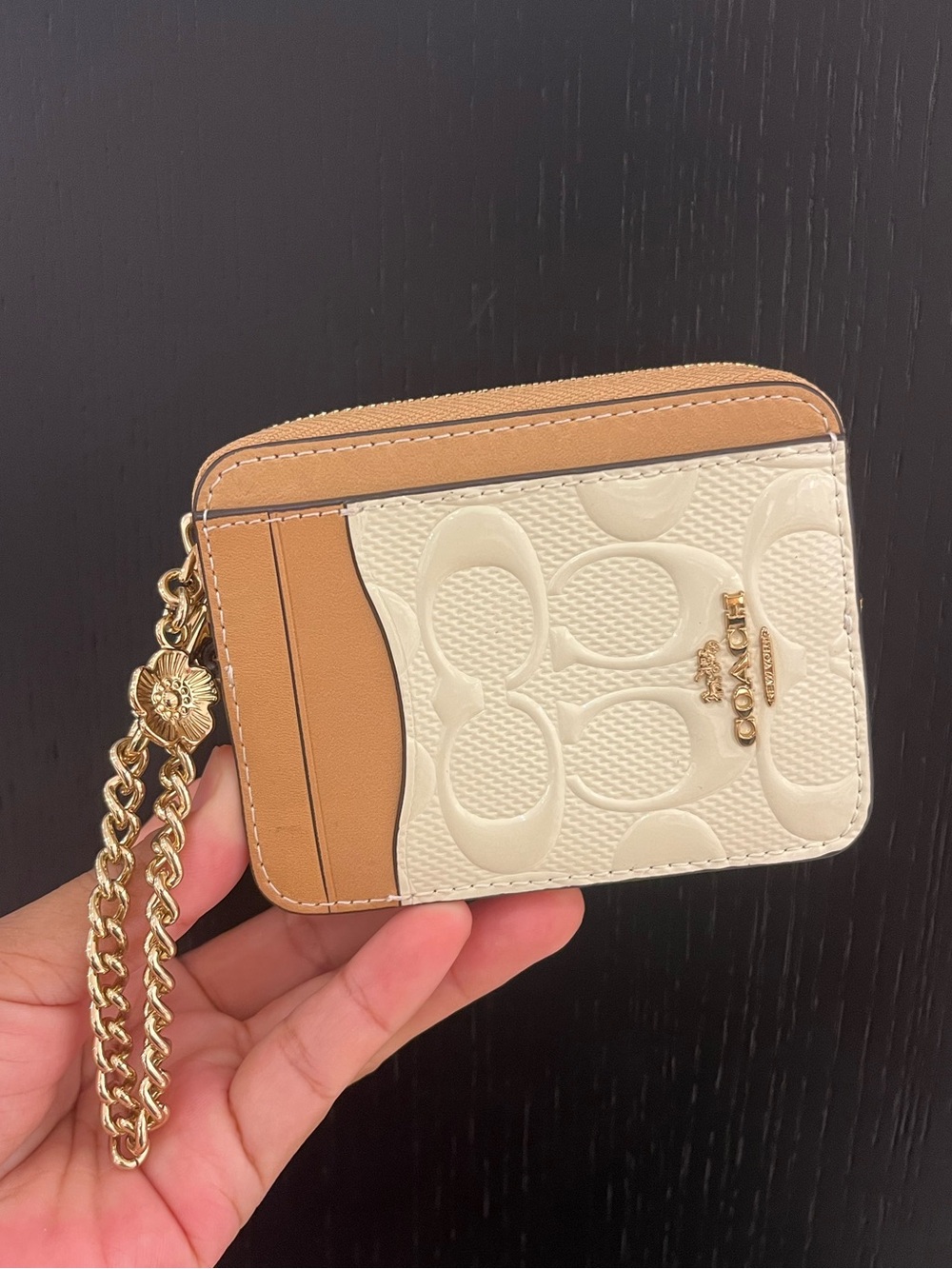 Coach Zip Card Case
In Signature Leather With Charm # CFI29